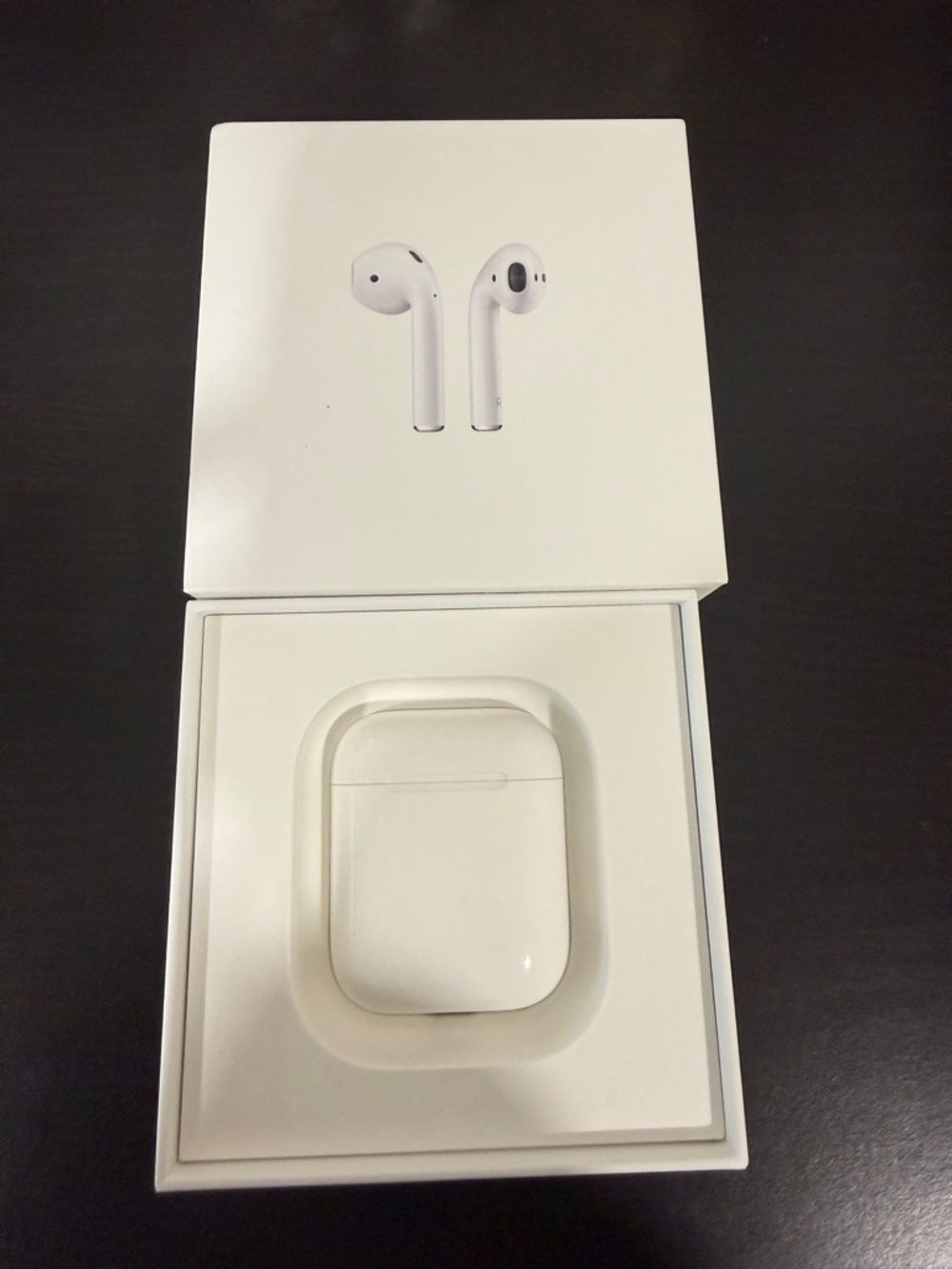 Apple AirPods Gen 1